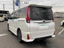 2015 Toyota Noah