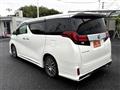 2015 Toyota Alphard