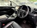 2015 Toyota Alphard
