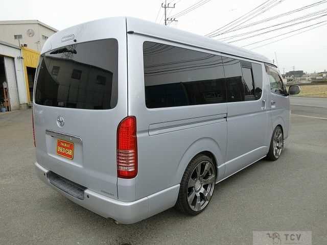 2009 Toyota Regiusace