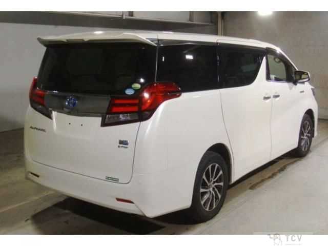 2015 Toyota Alphard Hybrid