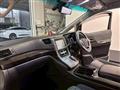 2013 Toyota Alphard Hybrid