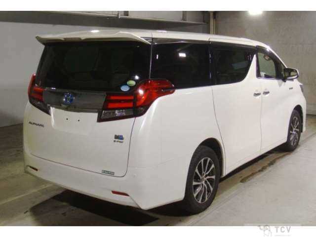 2015 Toyota Alphard Hybrid