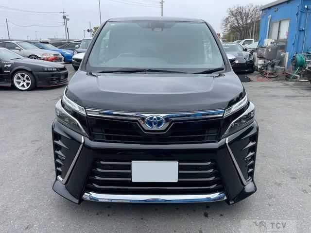2020 Toyota Voxy