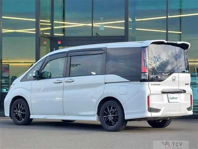 2016 Honda Step WGN