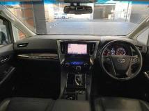 2015 Toyota Vellfire