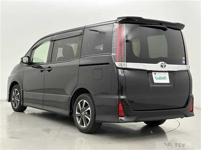 2017 Toyota Noah