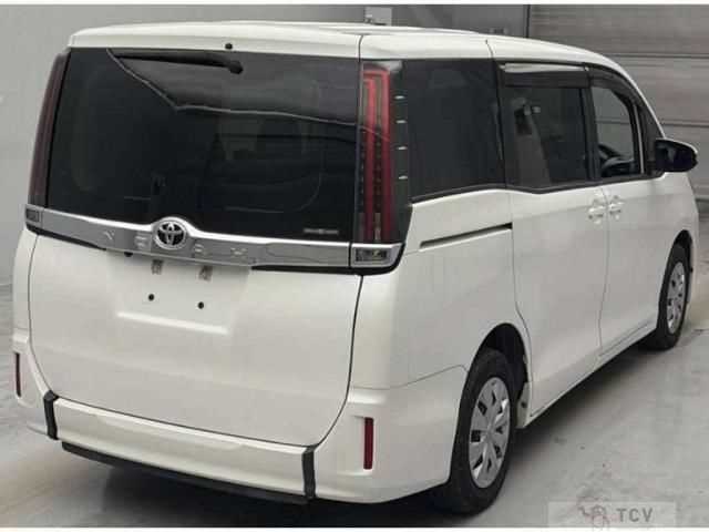 2020 Toyota Noah