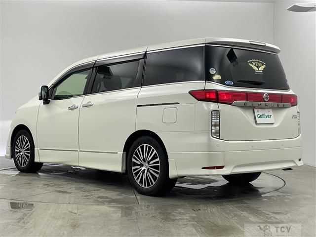 2019 Nissan Elgrand