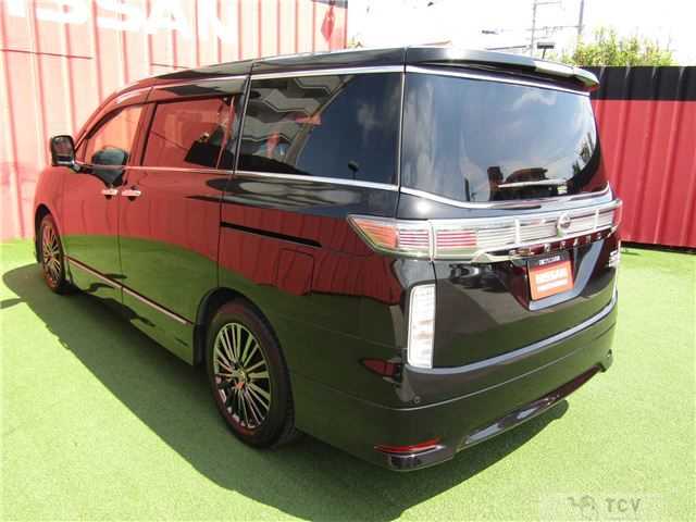 2018 Nissan Elgrand