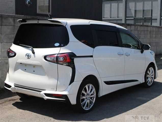 2020 Toyota Sienta