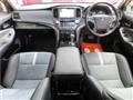 2017 Toyota Crown Hybrid