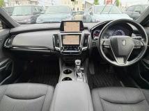 2019 Toyota Crown Hybrid