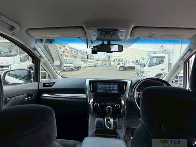 2015 Toyota Vellfire