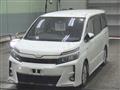 2016 Toyota Voxy
