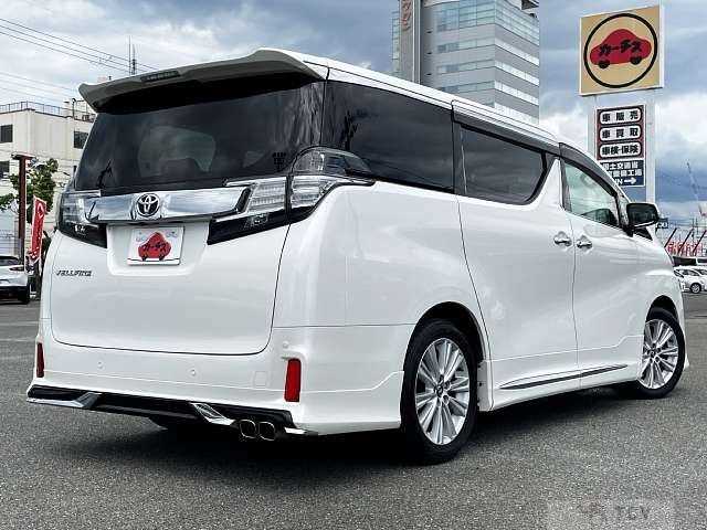 2017 Toyota Vellfire