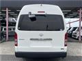 2006 Toyota Hiace