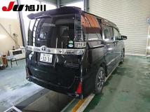 2018 Toyota Voxy