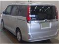2016 Toyota Noah
