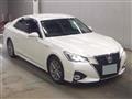 2016 Toyota Crown Hybrid