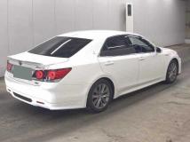 2016 Toyota Crown Hybrid