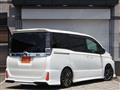 2017 Toyota Voxy