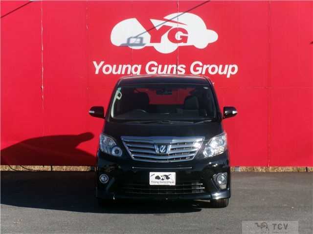 2013 Toyota Alphard