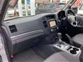 2011 Mitsubishi Pajero