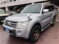2011 Mitsubishi Pajero