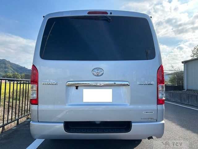 2015 Toyota Hiace Van