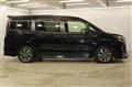 2017 Toyota Noah