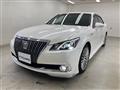 2013 Toyota Crown Majesta