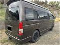2005 Toyota Hiace