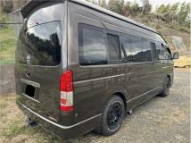 2005 Toyota Hiace