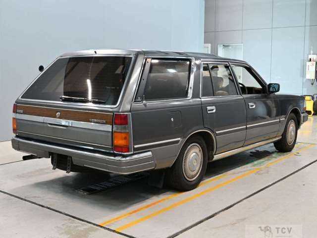1995 Nissan Gloria Wagon