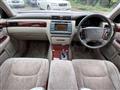 2000 Toyota Crown Majesta