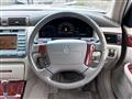 2000 Toyota Crown Majesta