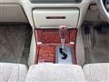2000 Toyota Crown Majesta