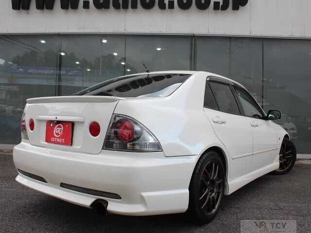 1999 Toyota Altezza