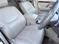 2000 Toyota Crown Majesta