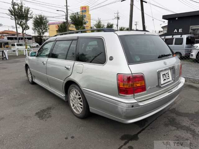 2000 Toyota Crown Estate