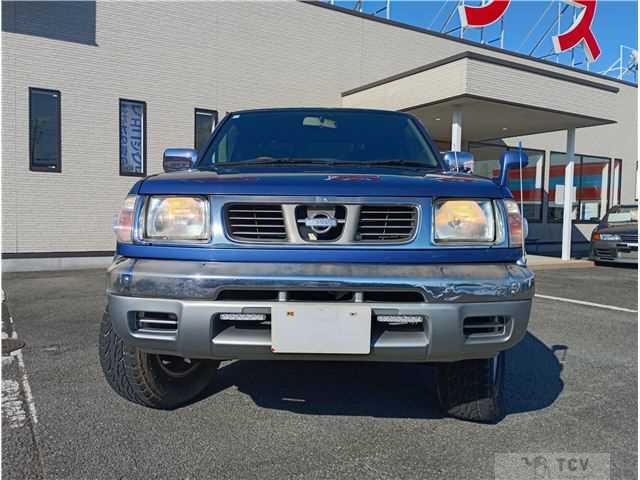 1999 Nissan Dutsun Truck