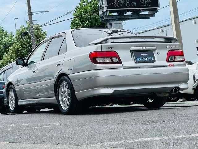 2000 Toyota Carina