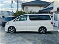2004 Toyota Alphard