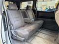 2005 Toyota Alphard