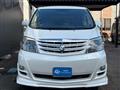 2005 Toyota Alphard