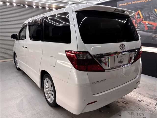 2008 Toyota Alphard