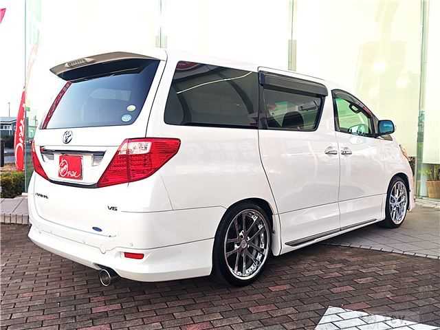 2009 Toyota Alphard