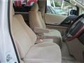 2009 Toyota Alphard