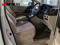 2010 Toyota Alphard